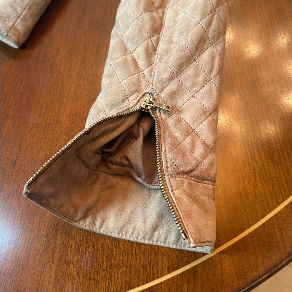 Dolce & Gabbana Quilted Suede Jacket • Distressed Vintage Look • Made in Italy - Picture 16 of 16